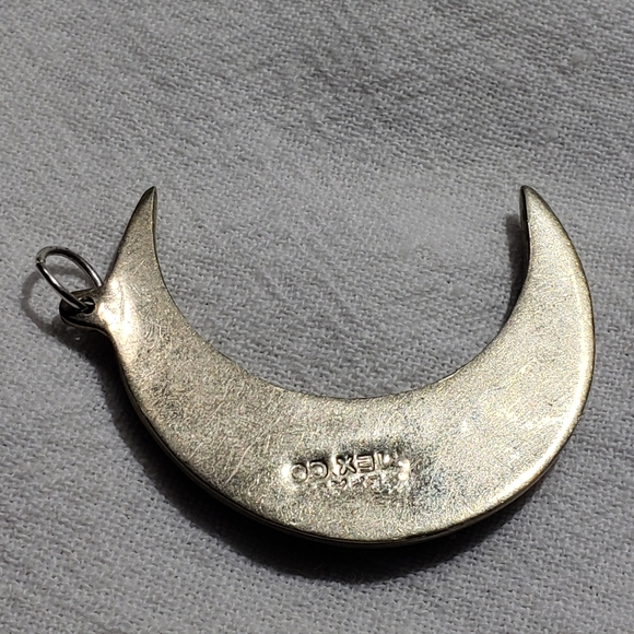 Beautiful Alpaca And Mexico Abalone Half Moon Pendant Only - Picture 4 of 6